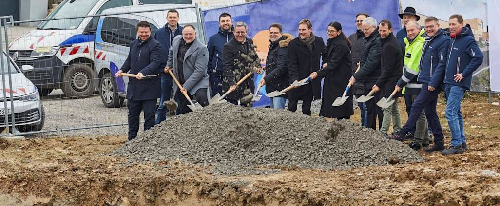 Spatenstich für einen Neubau der ENBW in Osterburken.